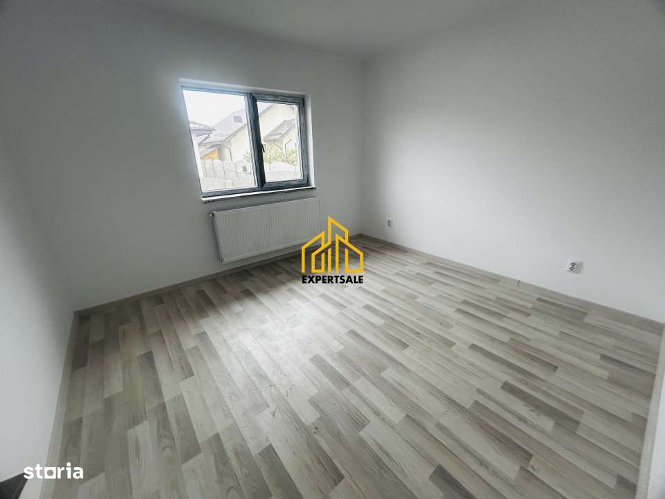 Casa individuala/4 camere/400 MP/Domnesti - Imagine principală: 3/11