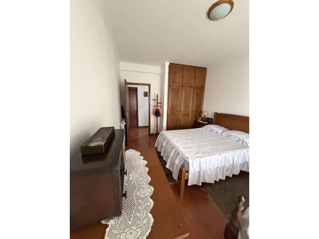 Excelente moradia térrea em Vale Carvalho , Viseu com terreno de 35...-33