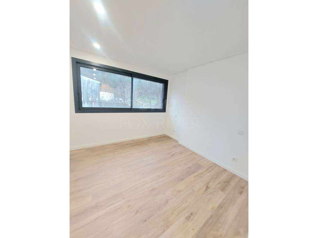 Apartamento T2 Novo para venda Cidade Nova - Darque-8