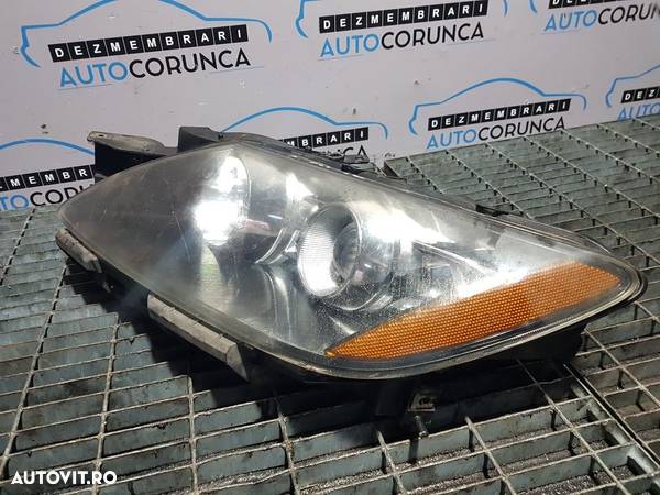 Far Stanga Mazda CX - 7 2006 - 2012 SUV 4 Usi (502) cu xenon - 2