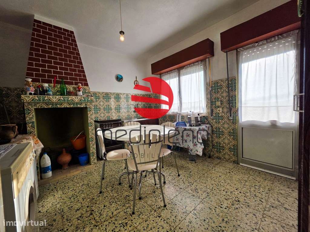 MORADIA T4 C/ GARAGEM-6