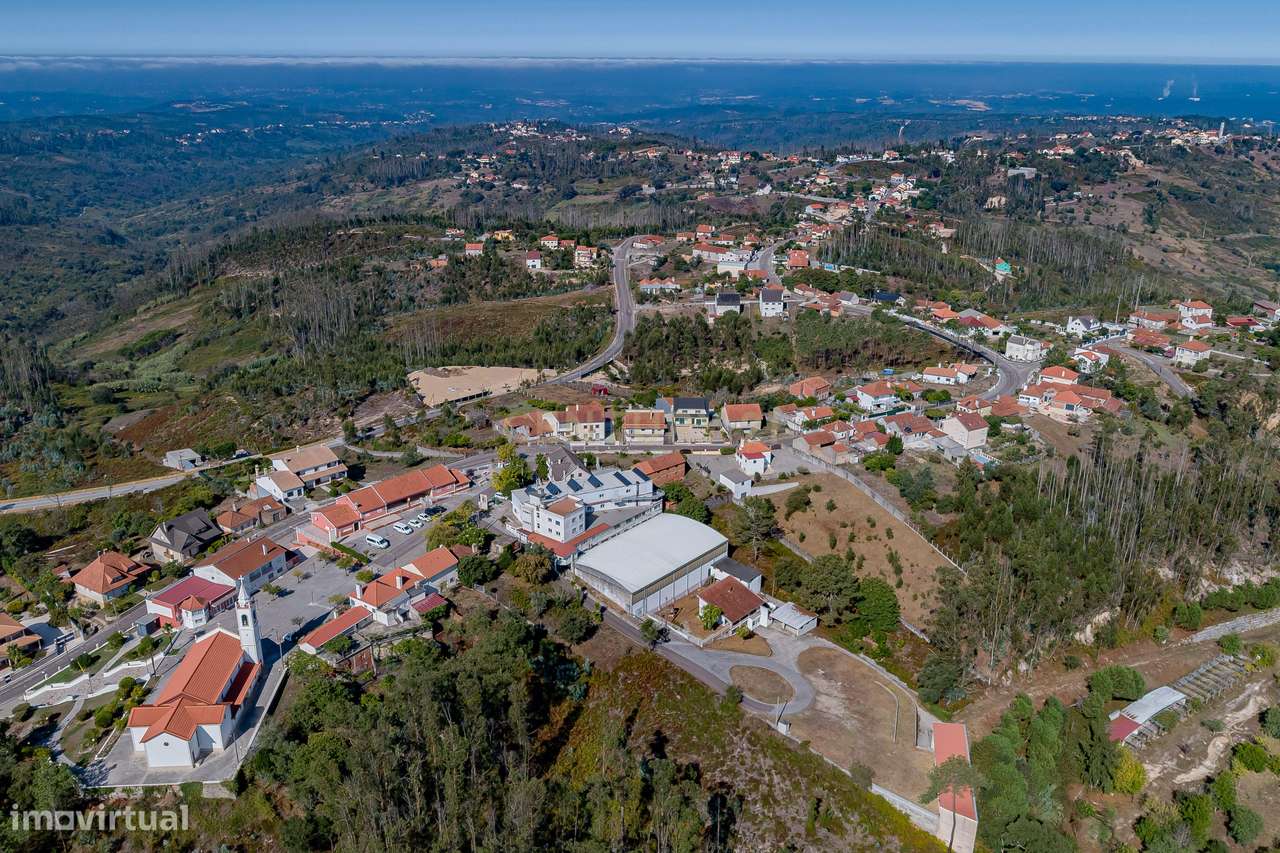 Moradia T5 em Memória – Colmeias-40