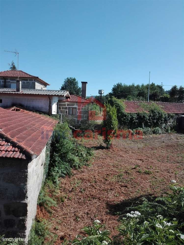 Quintinha T5 para Restauro em Lordelo, Guimarães - Grande imagem: 5/14