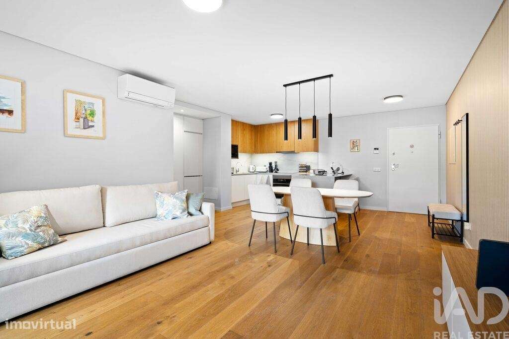 Apartamento T2 em Santo António de 94,00 m2 - Grande imagem: 3/23