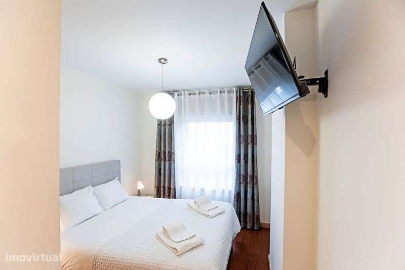 T2 Mobilado para Arrendamento – Avenida da República | Vila Nova de Ga - Grande imagem: 2/12