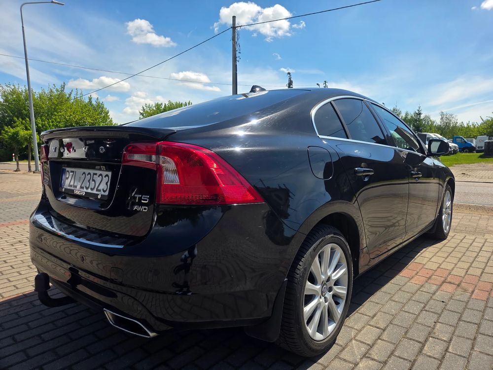 Volvo S60 II 2.5 T5 AWD 2016