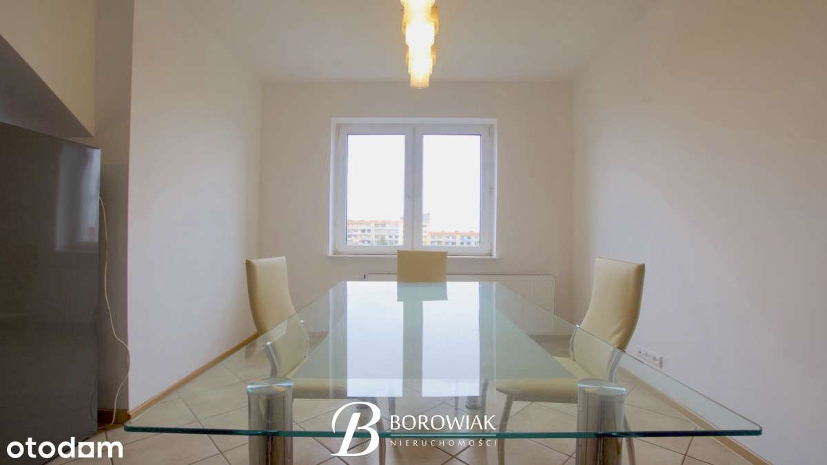 Przestronne, dwupoziomowe mieszkanie | os. Korczak-3