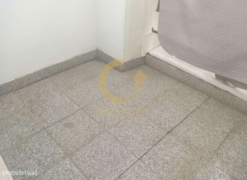 Moradia T2 com Terraço e Varanda – Aldoar, Porto-17
