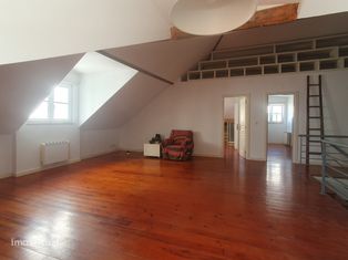 Apartamento T2 na Rua dos Anjos - Grande imagem: 2/23