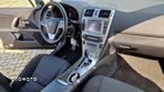 Toyota Avensis 1.8 Premium MS - 33