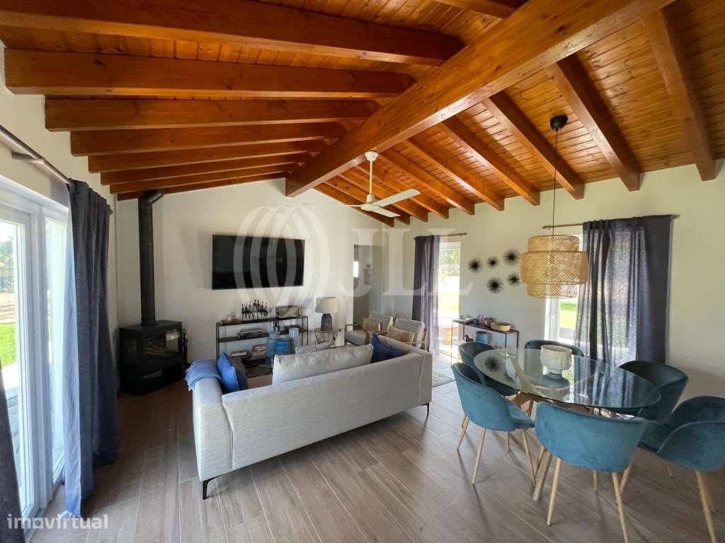 Moradia T2 com piscina e jardim, São Teotónio, Odemira - Grande imagem: 5/18