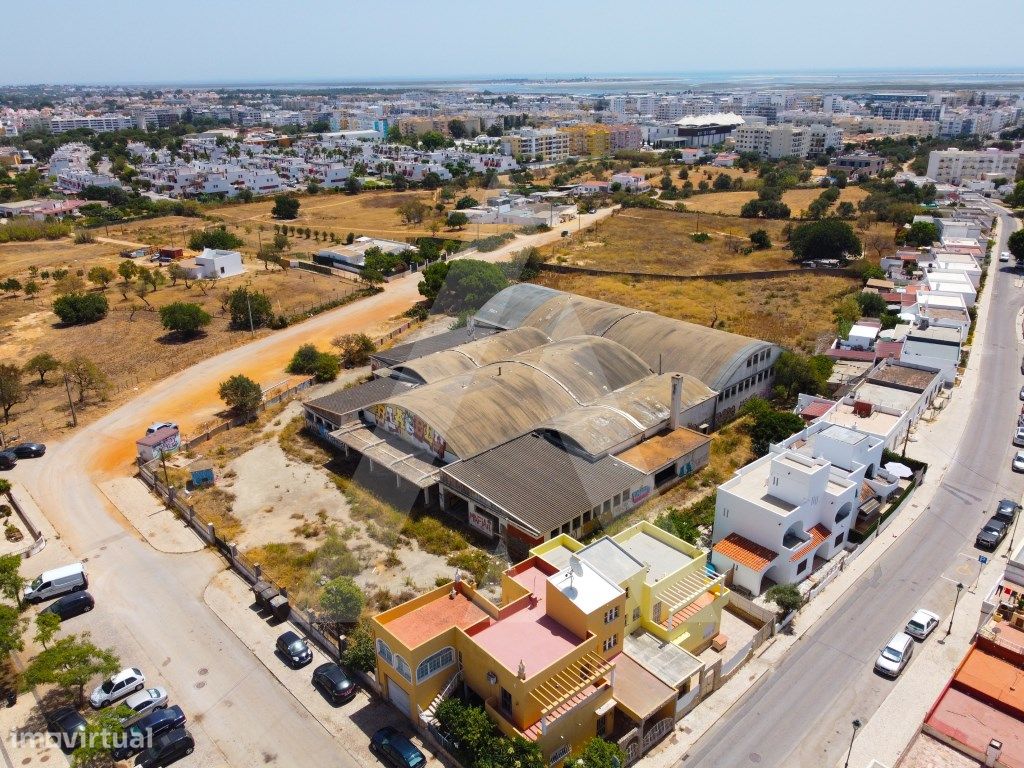 Terreno urbano para construção em Olhao com 9 108 m2 num ...