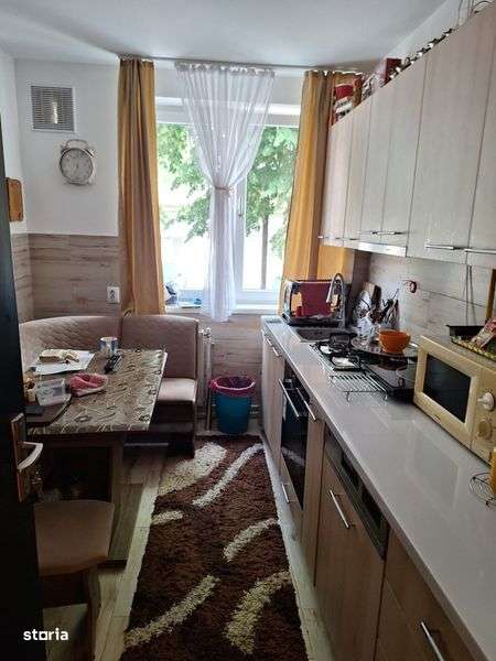 Vând apartament Carol 1, 2 camere - Imagine principală: 4/5