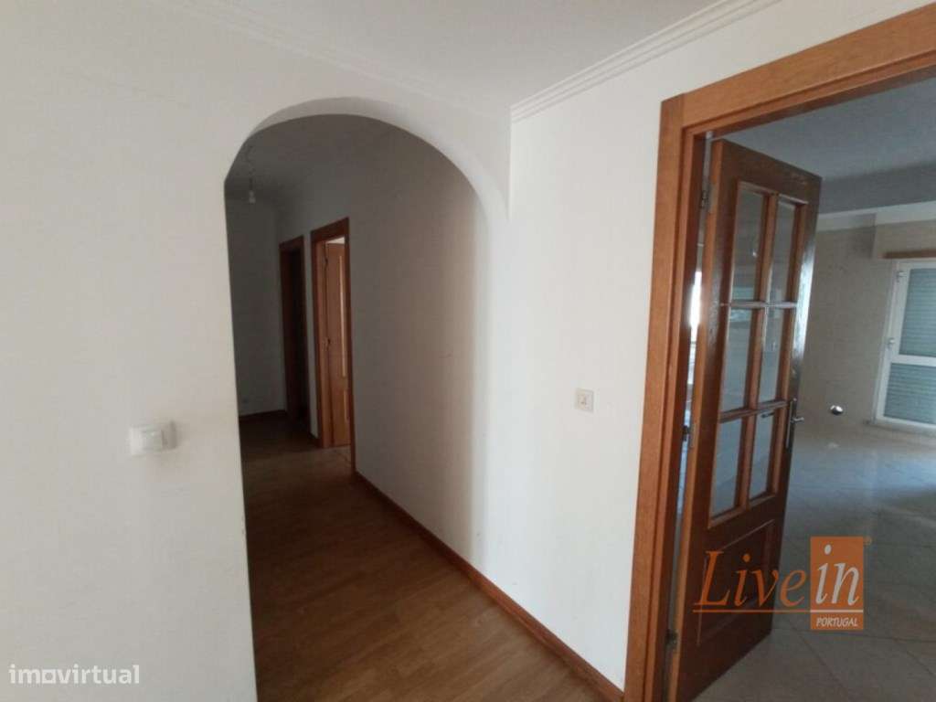 Apartamento T3 no Carregado - Grande imagem: 4/13
