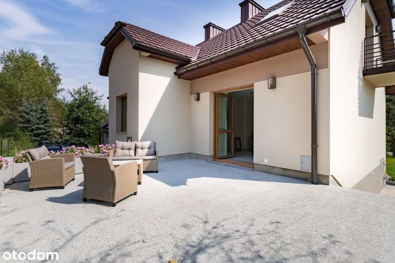 Dom 3 Piętra - 230 M2 - Działka 12 Arów - Zarzyce - Pełny obrazek: 5/20