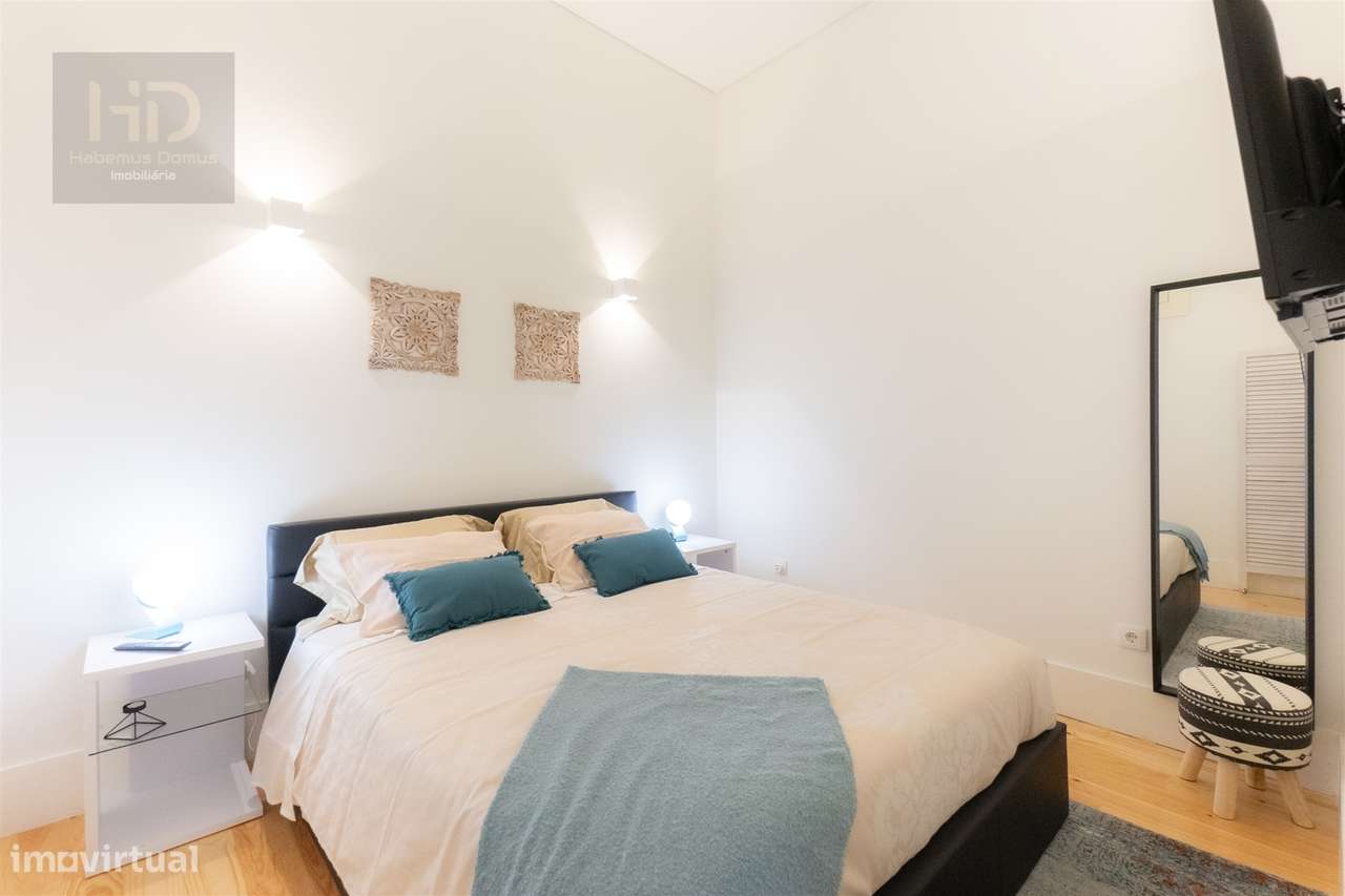 Apartamento T1  com 61m2 e Terraço Privativo próximo do metro no Porto-7