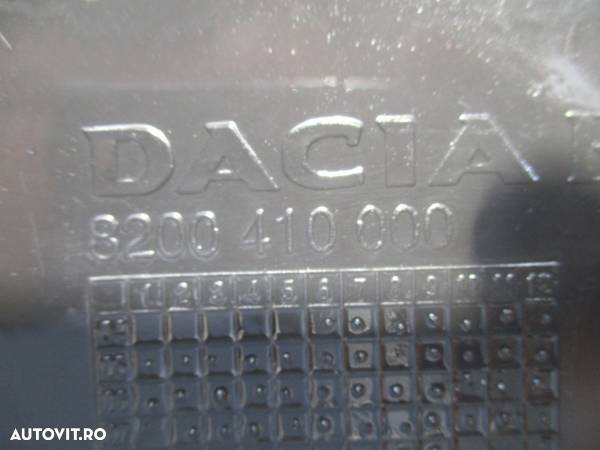 Carenaj stanga fata Dacia Logan an 2004-2012 cod 8200410000 - 2