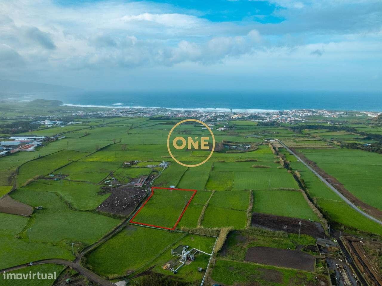 Terreno - Grande imagem: 2/7