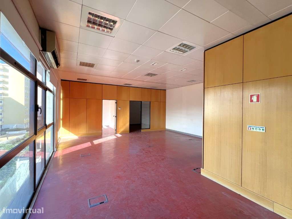 Escritório para arrendamento em Miraflores com 130 m2 - Grande imagem: 3/11