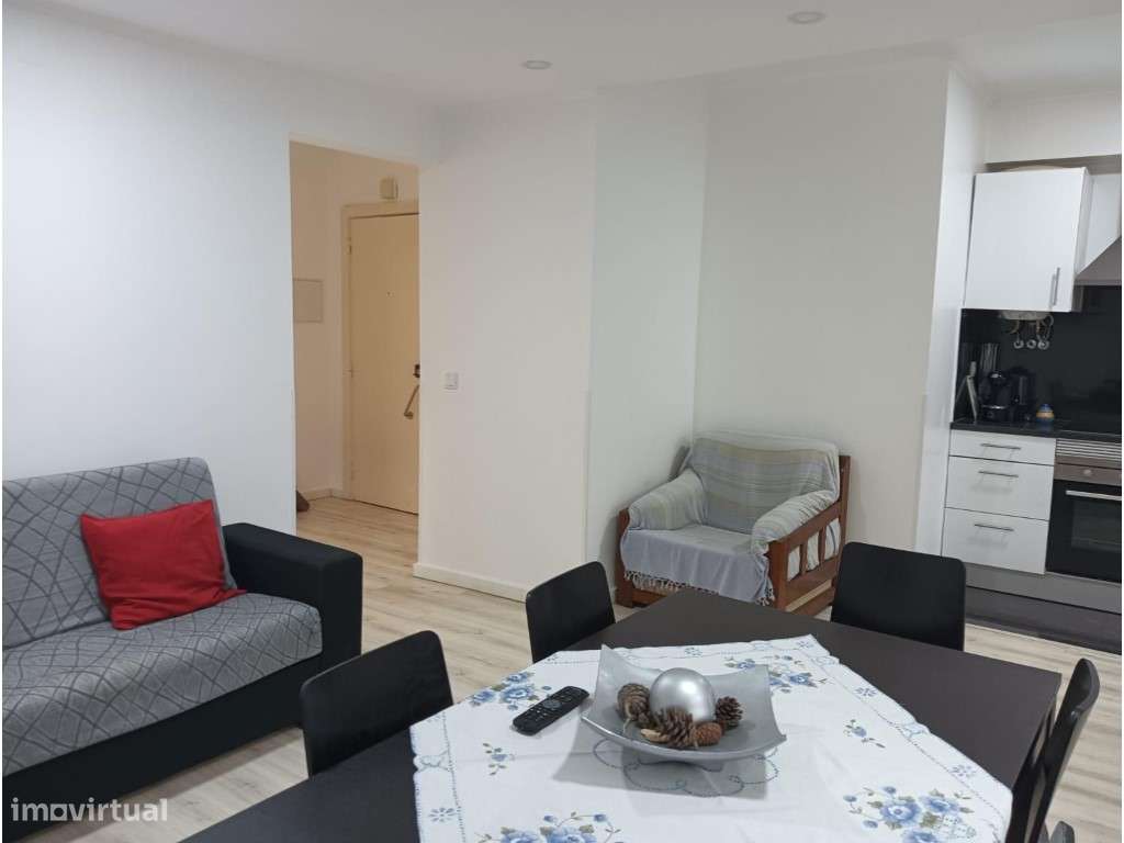 Apartamento T2 - Corredoura - Grande imagem: 3/19