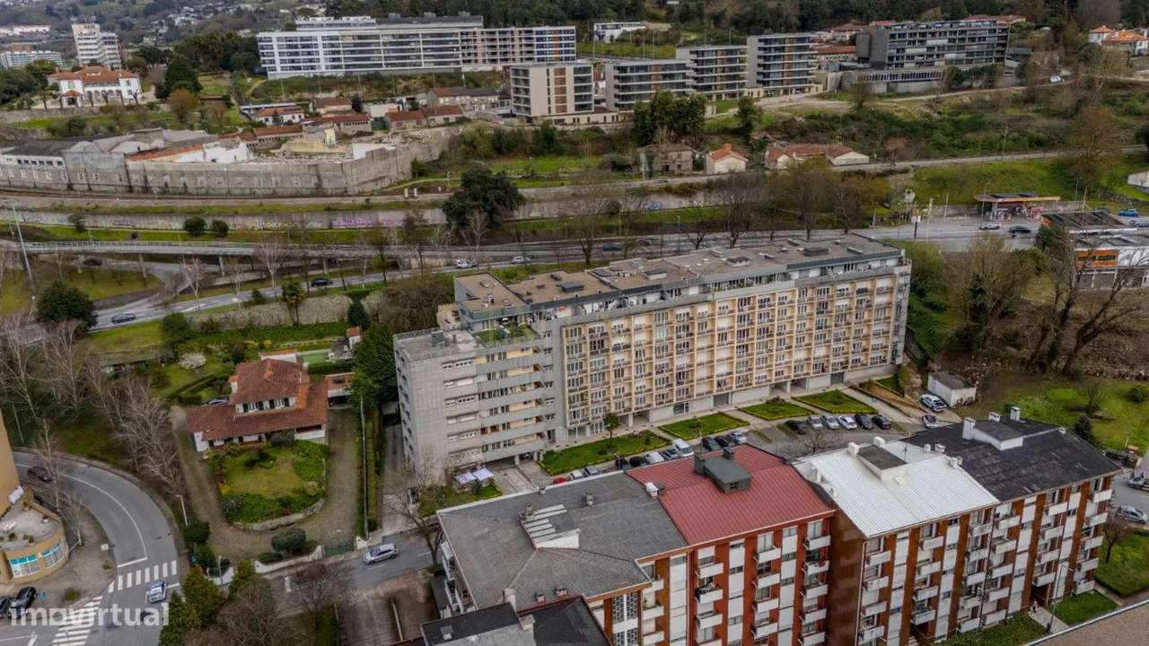 Apartamento T4 Salgueiral - Guimarães-24