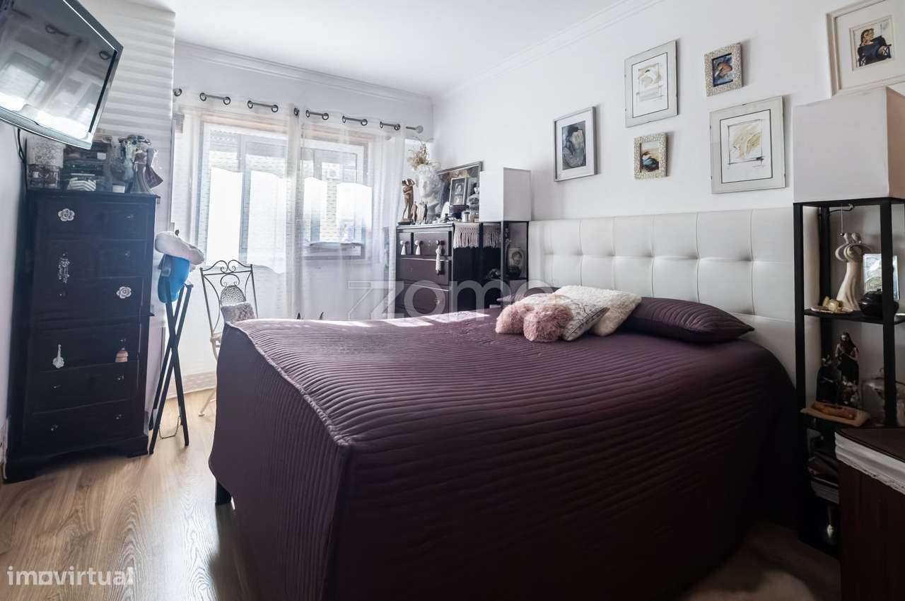 Apartamento T2 à venda na Rua Holanda-9