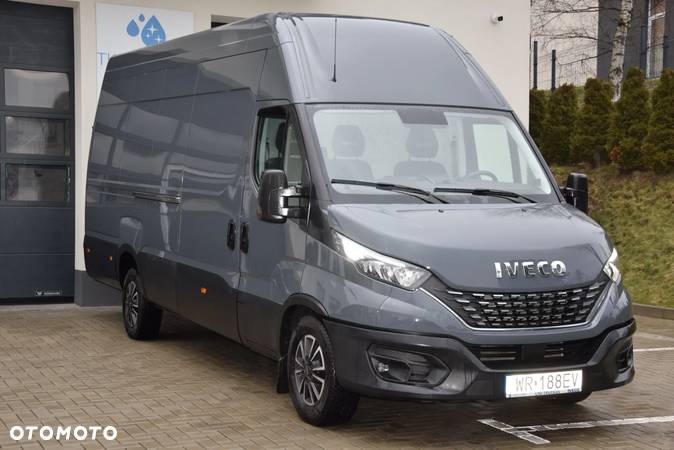Iveco DAILY 35S18 Hi Matic  180Km 18M3 - 3