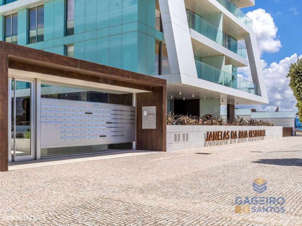Apartamento T2 na Primeira Linha de Mar - Avenida Marginal, São Mar...-26