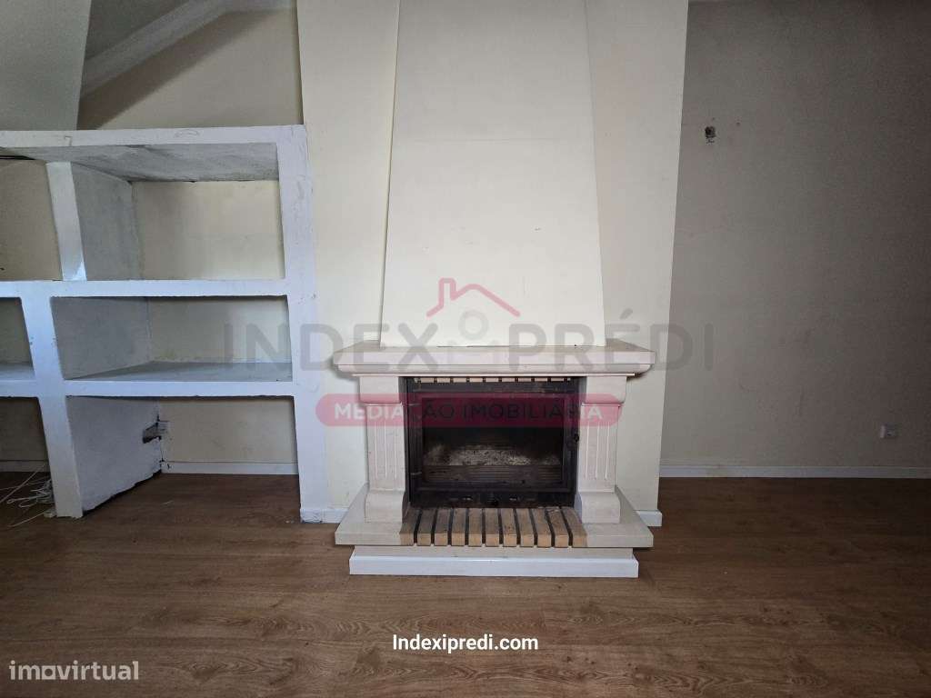 Apartamento T1 + 1- Aradas - Grande imagem: 4/23