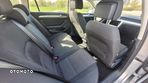 Volkswagen Passat 2.0 TDI SCR Comfortline - 13