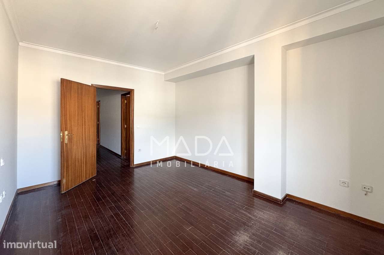 Apartamento T3 c/garagem fechada na zona da MAKRO em S. Victor, Braga-21