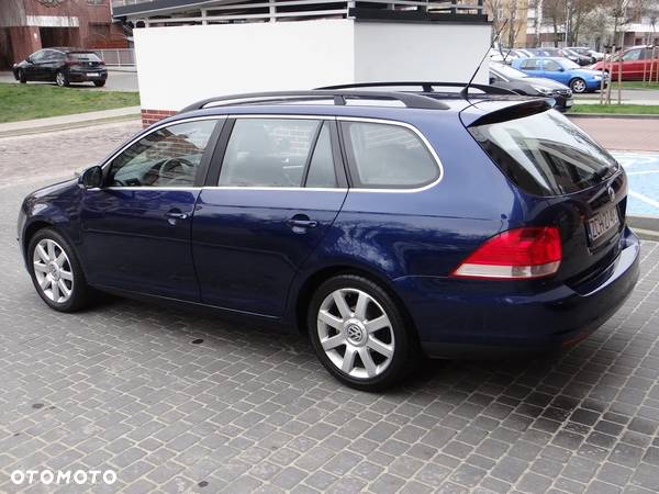 Volkswagen Golf V 1.9 TDI Comfortline - 9