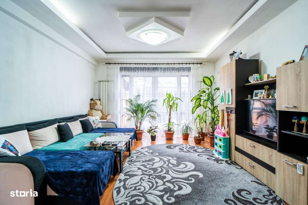 CIOROGARLA - DARVARI, casa 5 camere, P+1Et+Pod, teren 434, statie STB-2