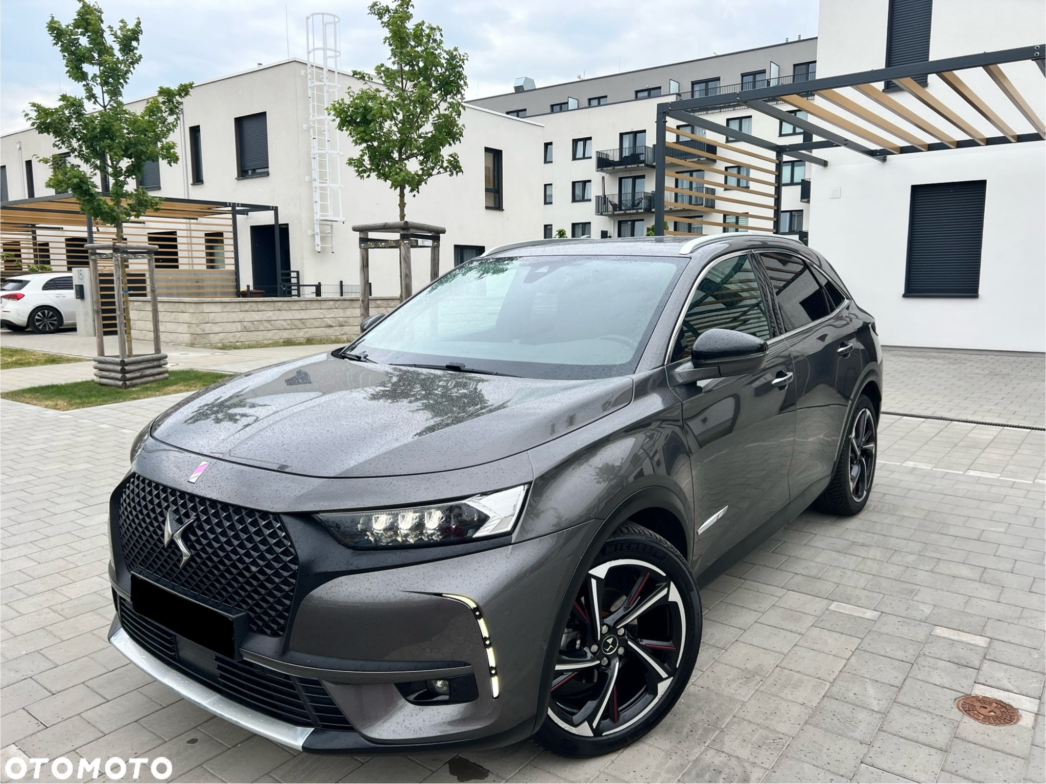 DS Automobiles DS 7 Crossback 2.0 BlueHDi Performance Line + - 2