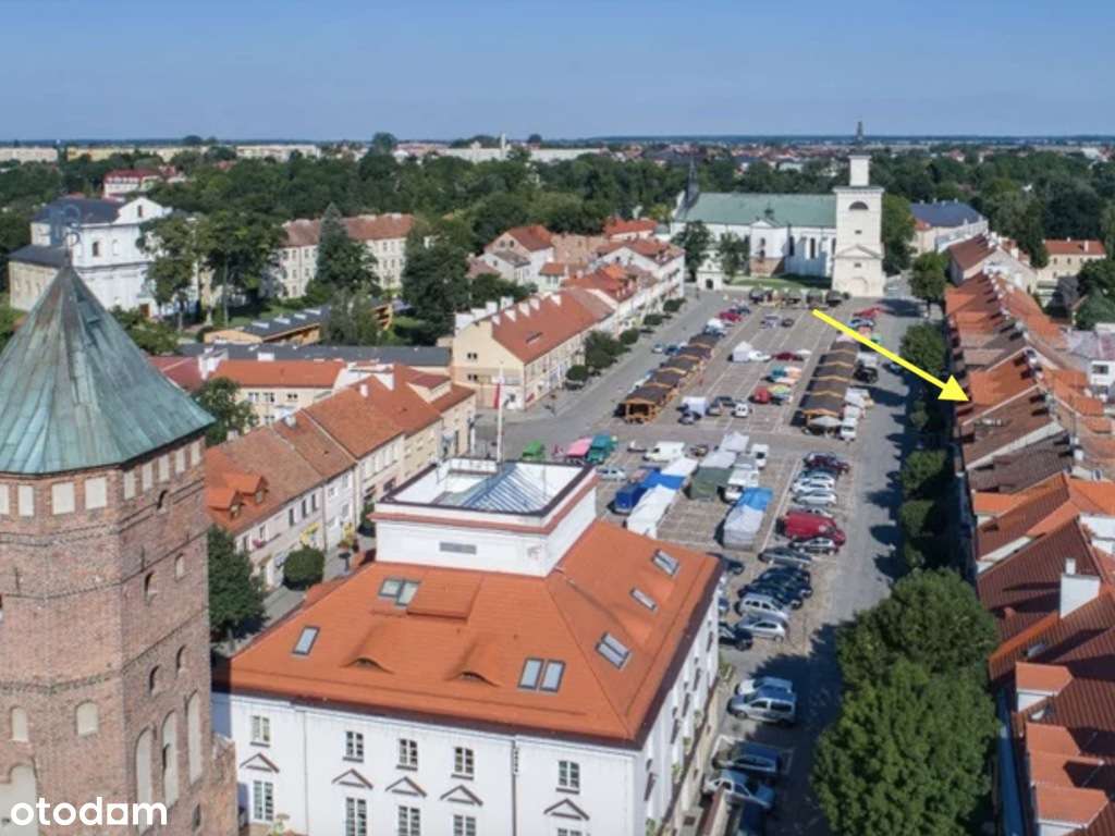 Kamienica 922 m2 pow. mieszkalnej i 340 m2 usł.-9