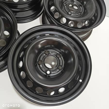 Felgi 5x114,3 15 Renault Megan Scenic NOWE 4szt (KE8513) - 4