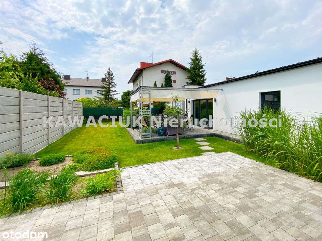 Przepiękny Dom Z Ogródkiem W Dobrej Lokalizacji-18