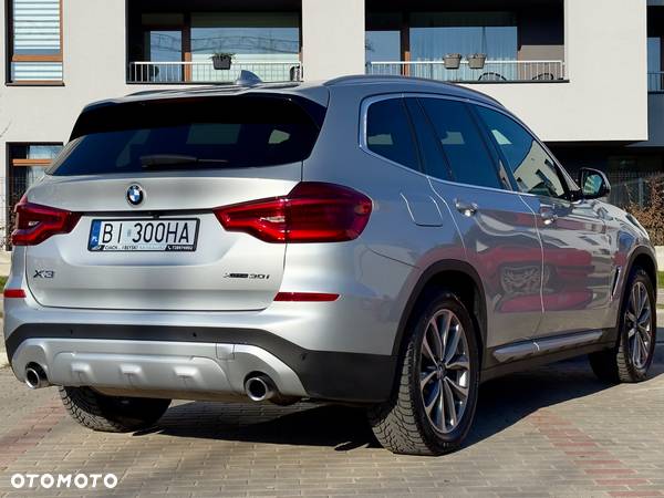 BMW X3 xDrive30i xLine - 8