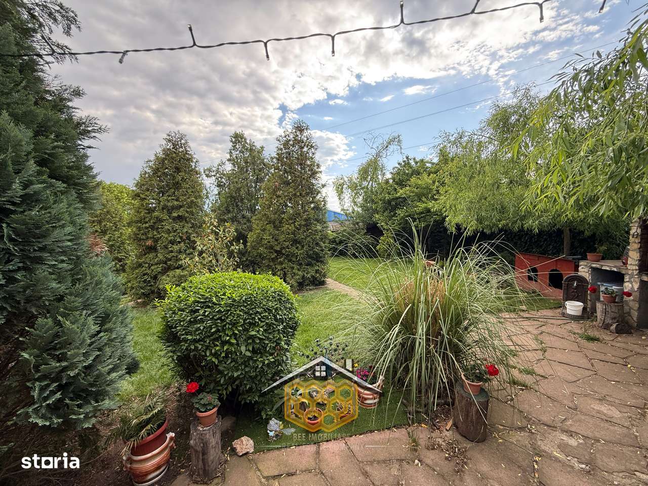 Casa P+1 cu garaj si 950 mp teren in Simnicul de jos - Comision 0%-16