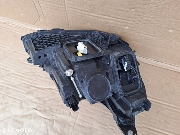 MERCEDES W213 LEWA LAMPA MULTIBEAM a2139064704 UŻYWANY - 6