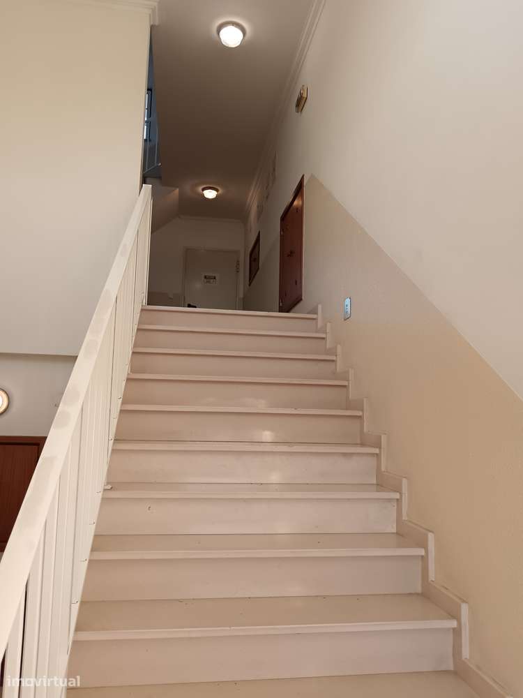 EXCELENTE APARTAMENTO T3,  PARA VENDA PERTO DE SÃO MARTINHO - Grande imagem: 5/33