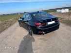 BMW Seria 3 330i xDrive Sport Line - 2