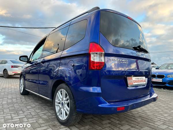 Ford Tourneo Courier - 31