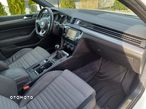 Volkswagen Passat 2.0 TDI SCR Comfortline - 26