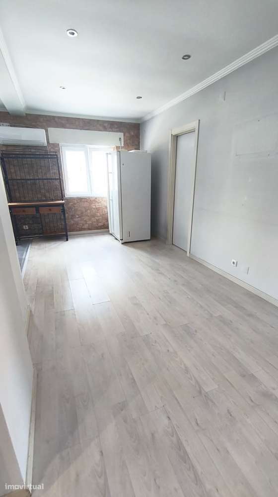 Apartamento T1 R/C cozinha Equipada-9