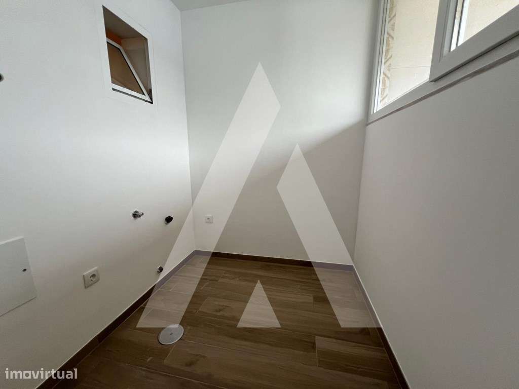 Apartamento T2+1 situado em Azurva - Grande imagem: 5/16