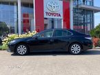 Toyota Camry - 6