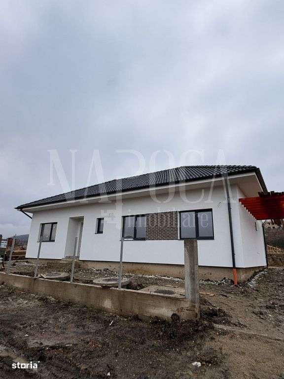 Casa 4 camere de vanzare in Chinteni - Imagine principală: 4/7