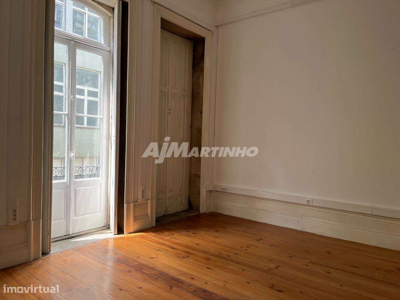 Excelente Escritorio, na Baixa Porto - Grande imagem: 5/18