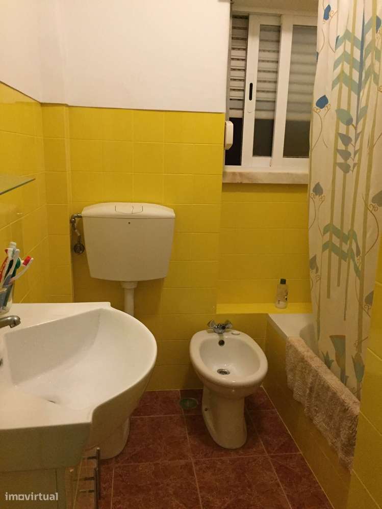 T1 equipado em bairro sossegado - Grande imagem: 5/18